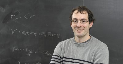 Jean-François Fortin, professeur au Département de physique, de génie physique et d'optique