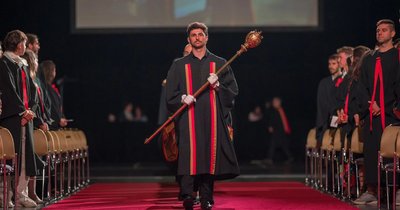 Louis-Philippe Noël, porteur de masse de la Faculté des sciences et de génie