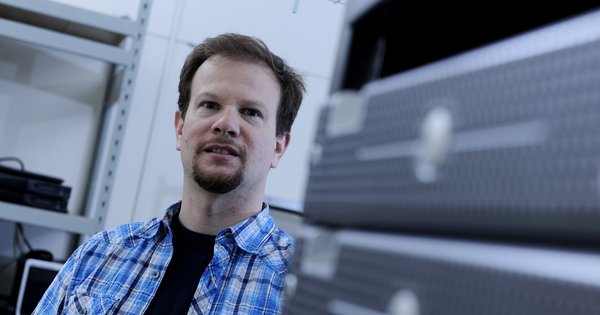 Danny Dubé, professeur au Département d'informatique et de génie logiciel