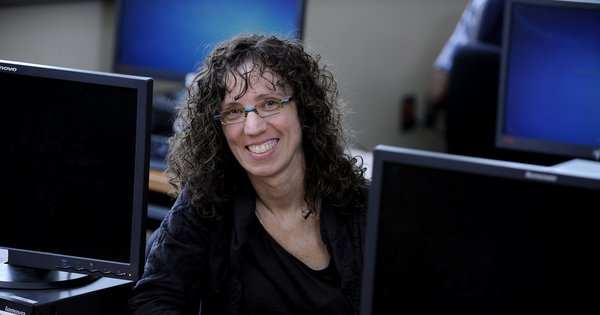 Josée Desharnais, professeure au Département d'informatique et de génie logiciel