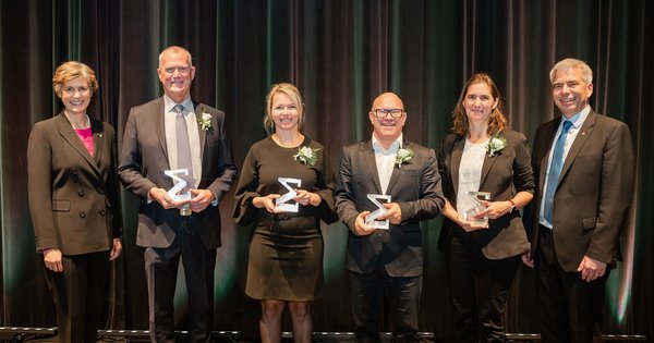 Sophie d’Amours, Pierre Gabriel Côté, Mélanie Tremblay, Philippe Archambault, Nadia Aubin-Horth, André Zaccarin.