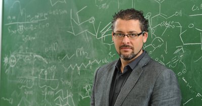 Denis Giguère, professeur au Département de chimie